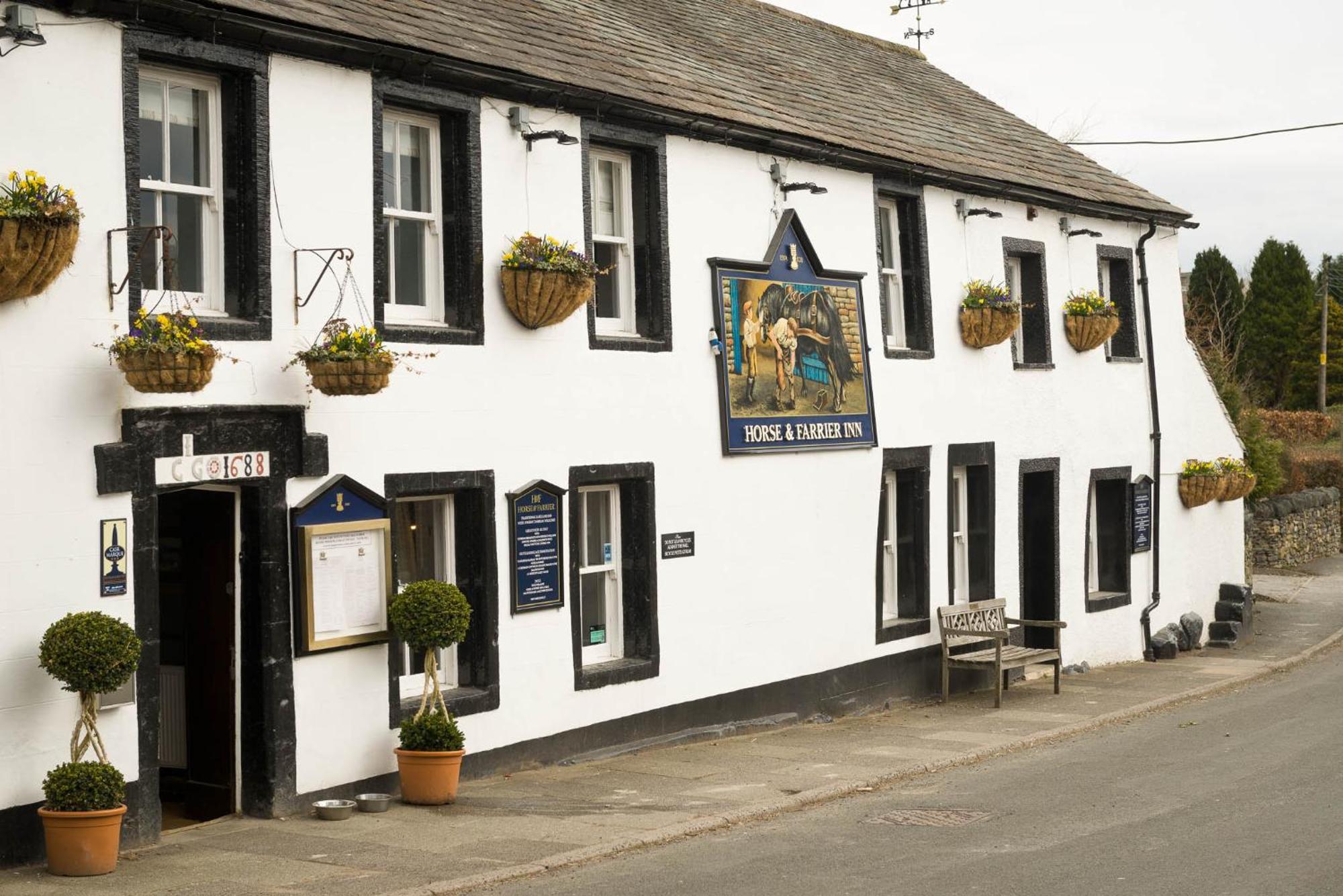 The Horse And Farrier Inn And The Salutation Inn Threlkeld Keswick ภายนอก รูปภาพ