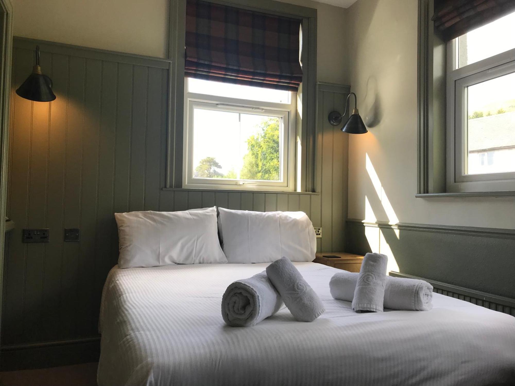 The Horse And Farrier Inn And The Salutation Inn Threlkeld Keswick ภายนอก รูปภาพ