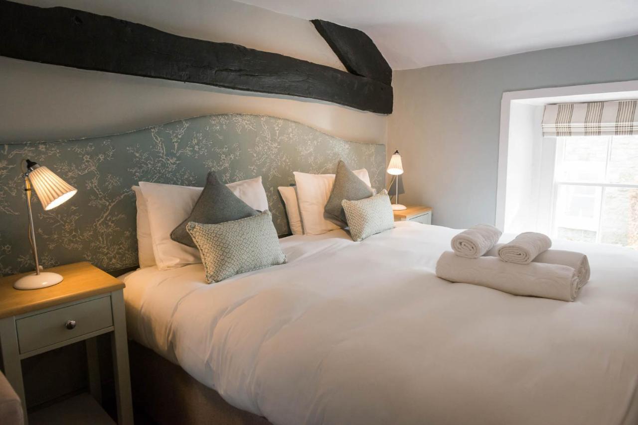The Horse And Farrier Inn And The Salutation Inn Threlkeld Keswick ภายนอก รูปภาพ