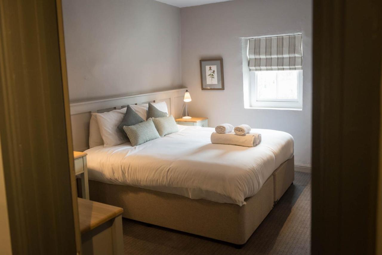 The Horse And Farrier Inn And The Salutation Inn Threlkeld Keswick ภายนอก รูปภาพ
